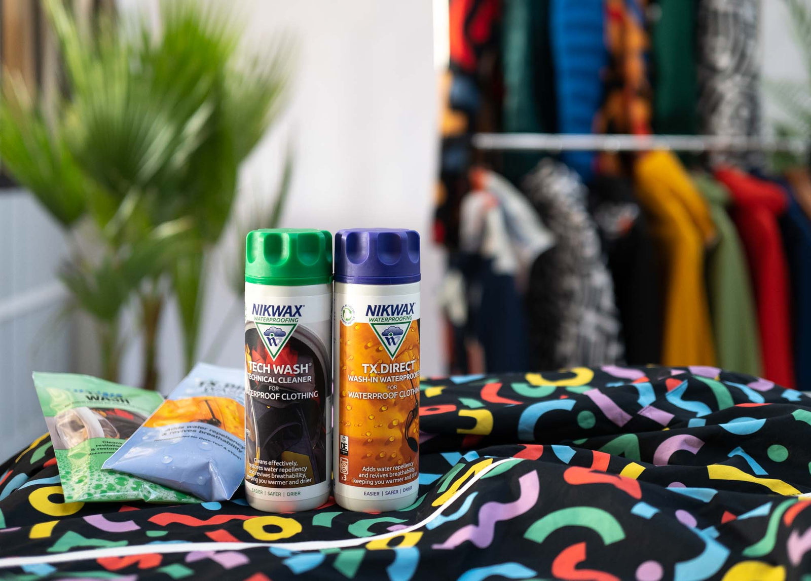 Super Giveaway: Win Big with Labo Mono & Nikwax! 🌿💦