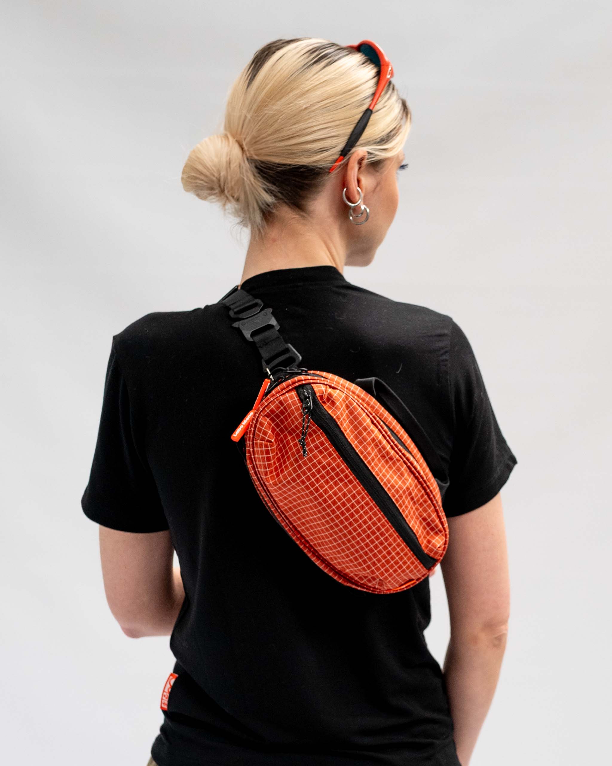 Sling Bag - Medium - Flat Strap – Labo Mono